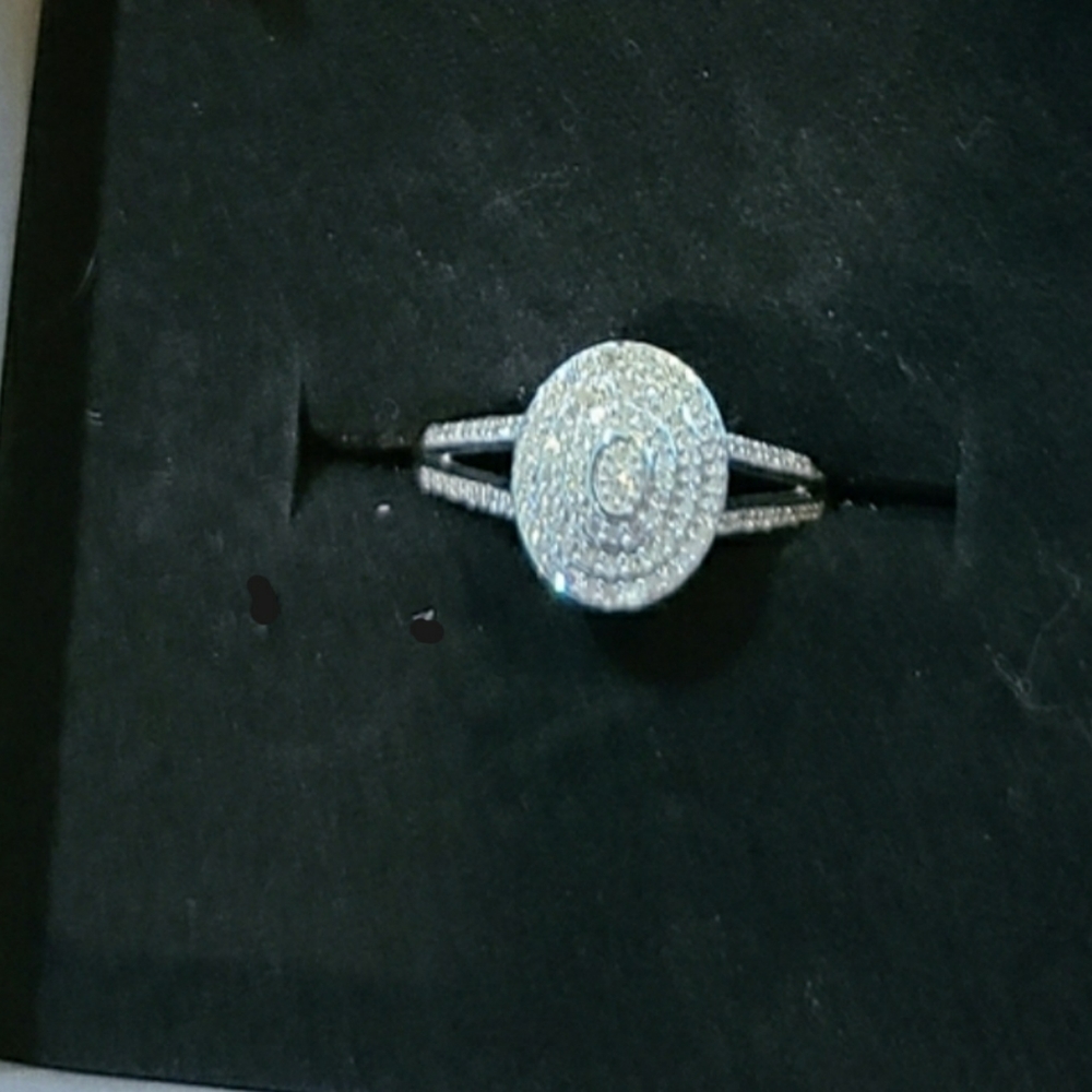 ❌SOLD❌ 1/5CT Diamond Ring!💍